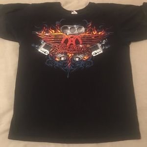 Medium Aerosmith Shirt